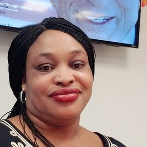 Meet your Posher, Iniobong